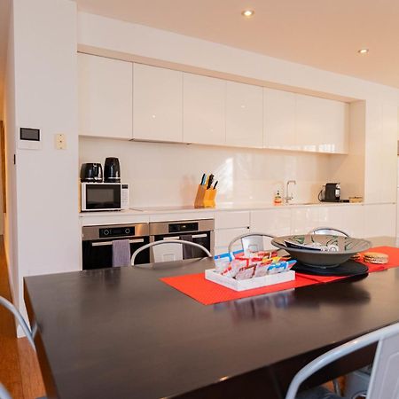 Large Executive 3 Bedroom Yarralumla Экстерьер фото
